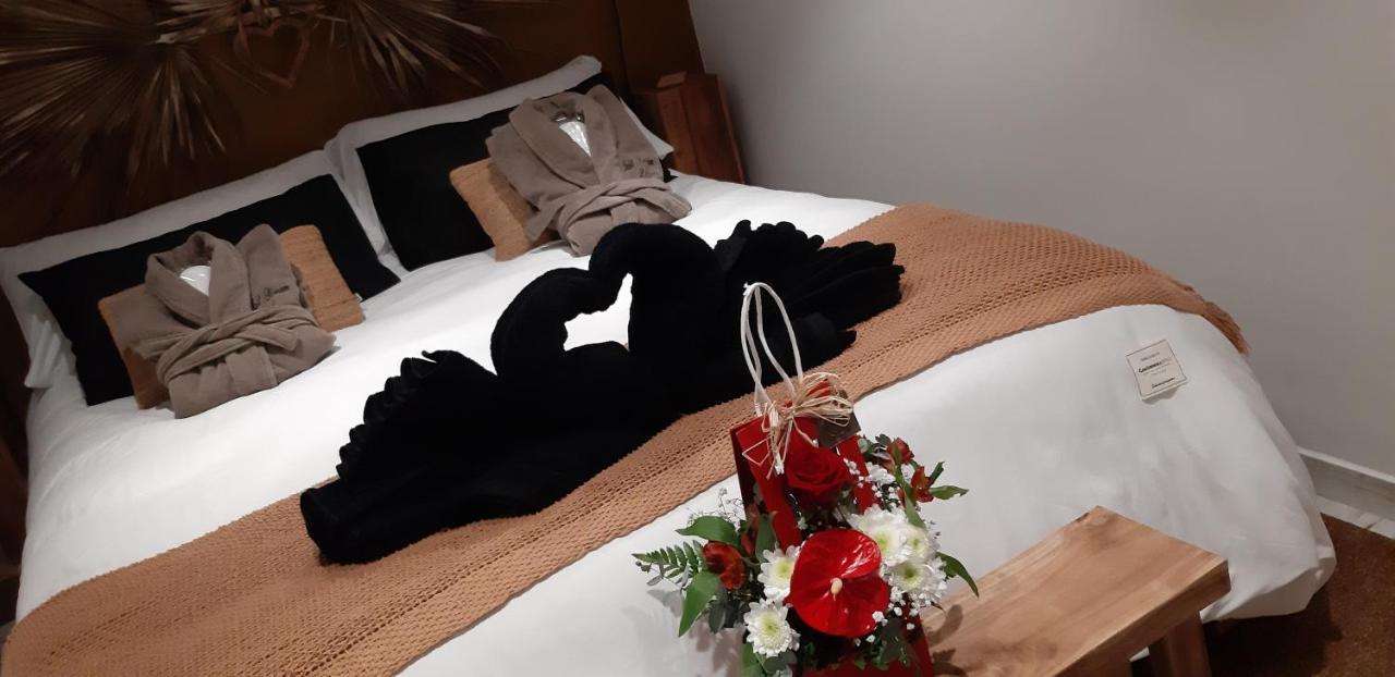 סיס-פור-לה-פלאז' Suite & Spa Just Dream 28 מראה חיצוני תמונה